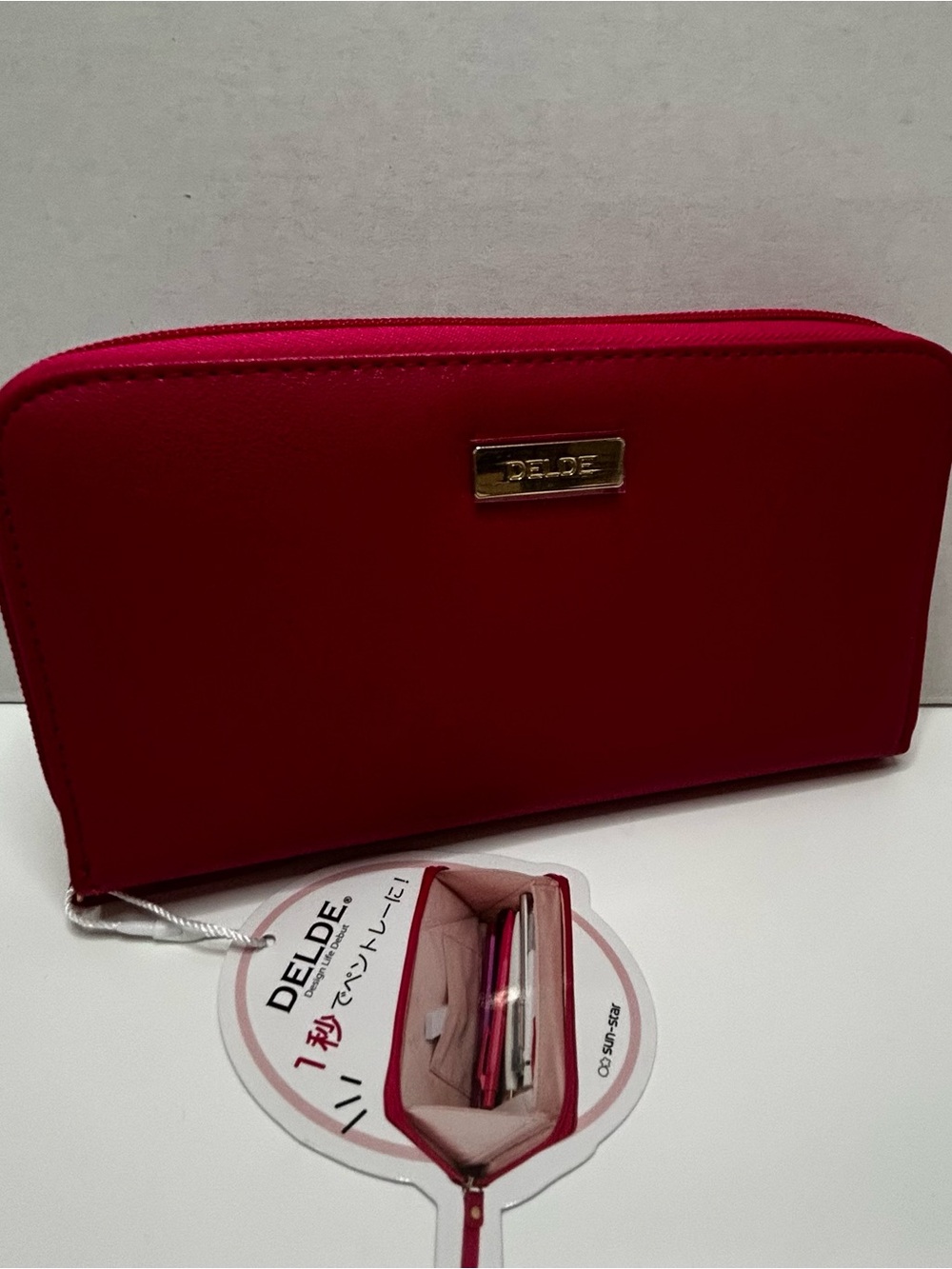 Sun Star Delde Compact Flat Pouch NWT